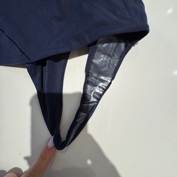 NWT lululemon ultra soft Nulu Wundermost Square-Neck Bodysuit Navy Sz 1X - Picture 5 of 9